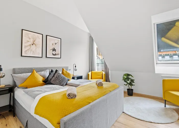 Terrace - 2-br - Near Stadthalle And Metro U6 *