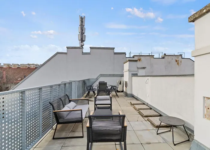 Terrace - 2-br - Near Stadthalle And Metro U6 דירה