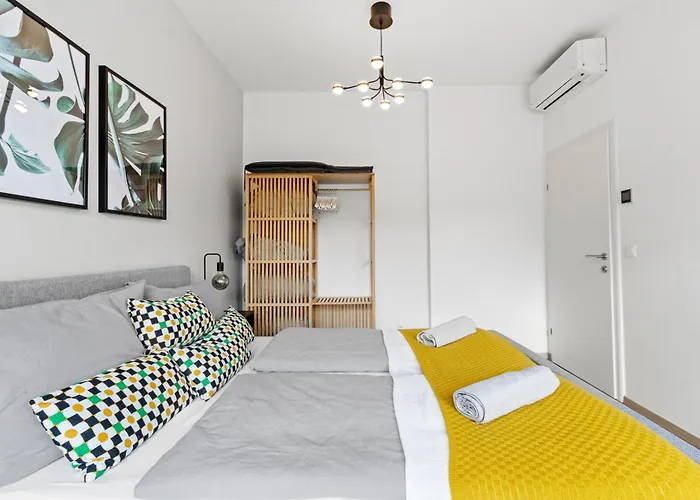 Terrace - 2-br - Near Stadthalle And Metro U6 דירה